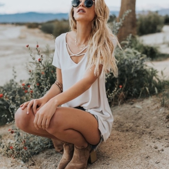 Cross Front Tee - Picture 2 of 8